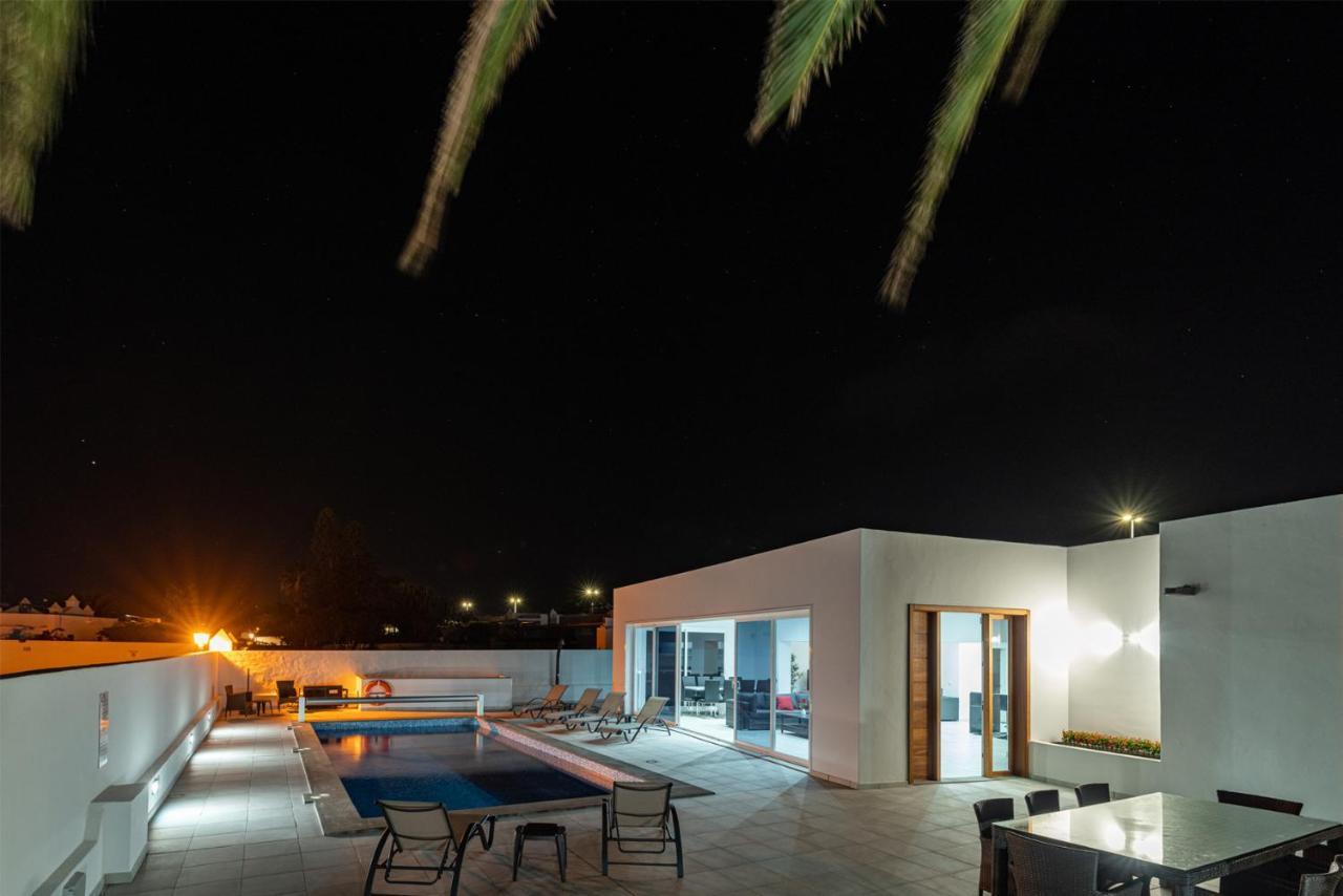 Villa Rossa - Villas Now - Lh215 By Villas Now Ltd Плайя-Бланка Екстер'єр фото